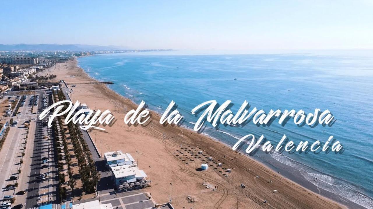 Holiday&Vacations Apartment On The Beach Валенсия Екстериор снимка